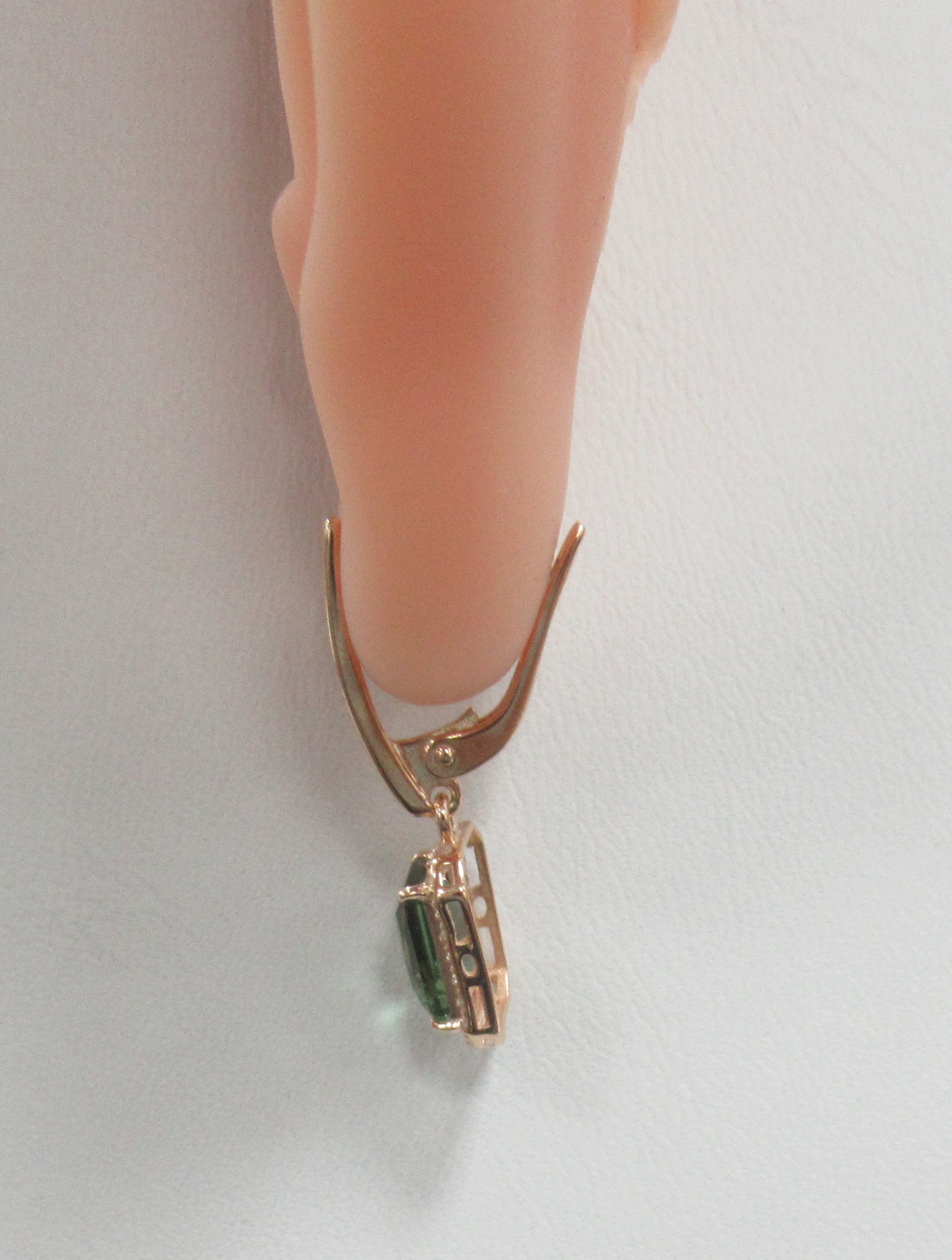 Серебряные серьги с празиолитами